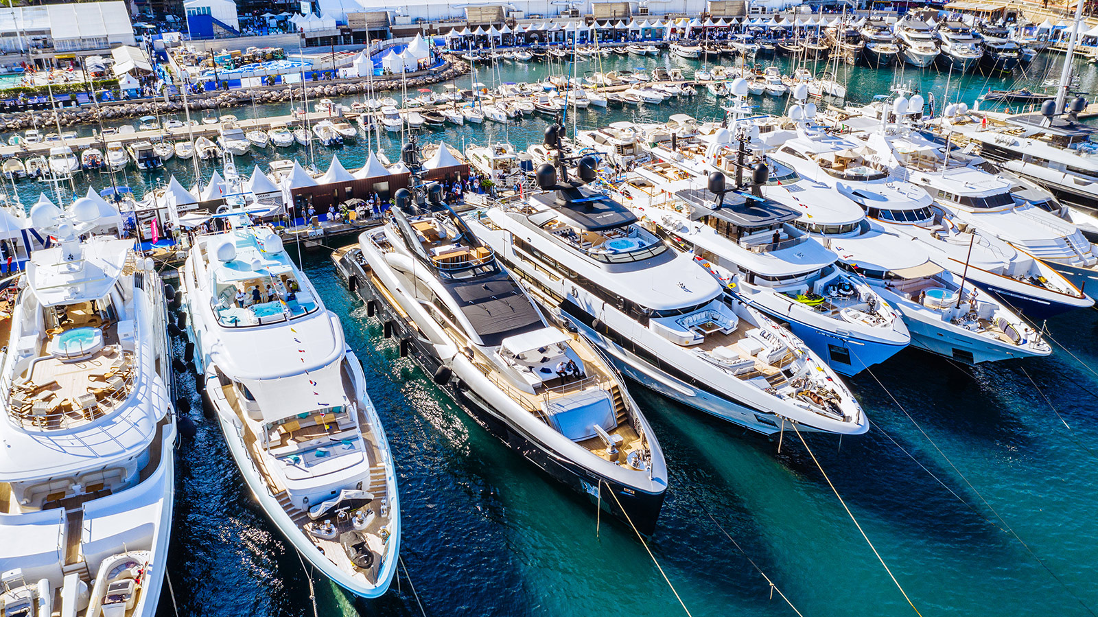 Một triển lãm du thuyền ở Monaco.