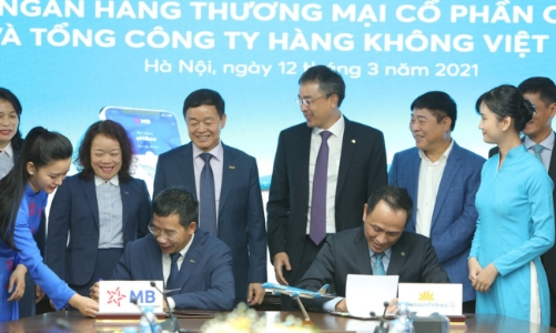 Vietnam Airlines và MB ký kết thỏa thuận hợp tác toàn diện 