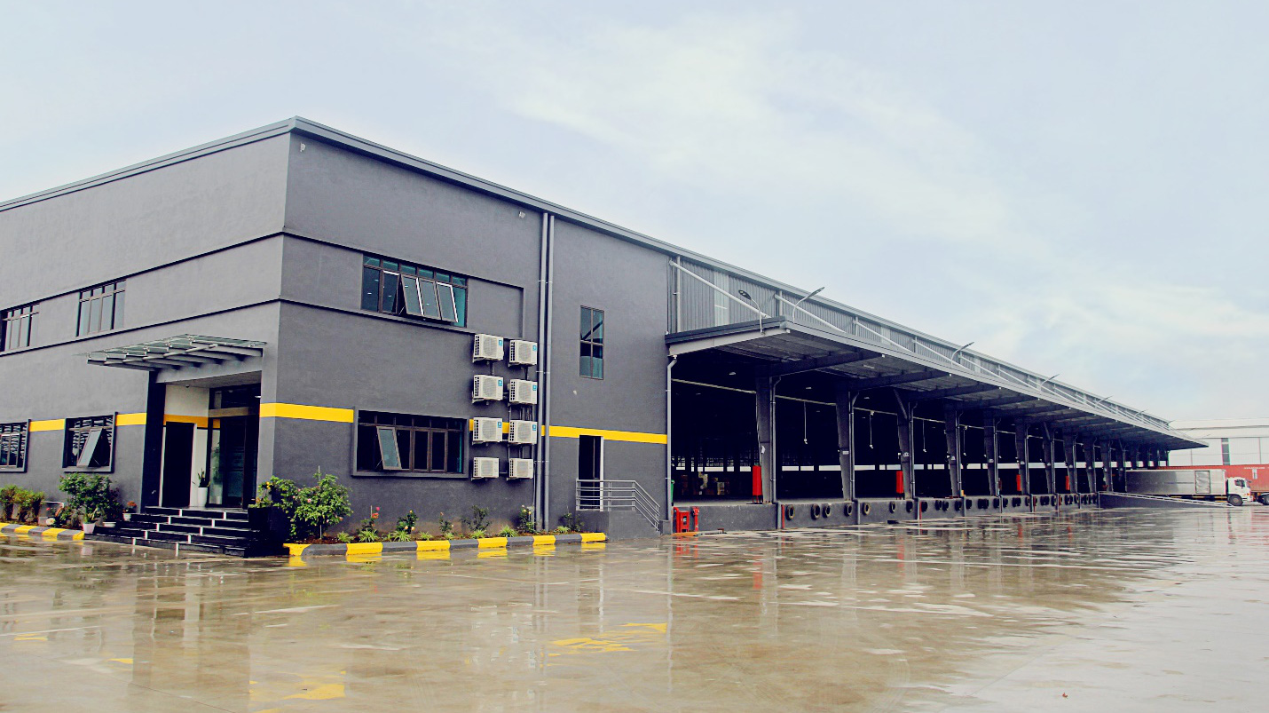 Trung tâm kho Văn Giang có đầy đủ các trang thiết bị hiện đại.