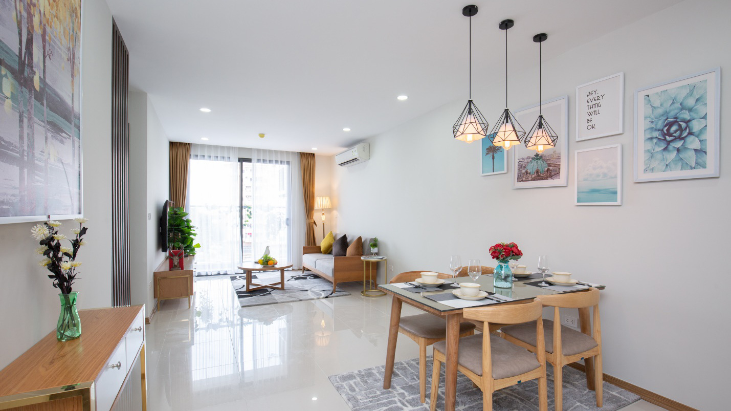 Các căn hộ tại Rose Town được trang bị hệ thống nội thất chất lượng cao, từ các thương hiệu uy tín trong và ngoài nước.