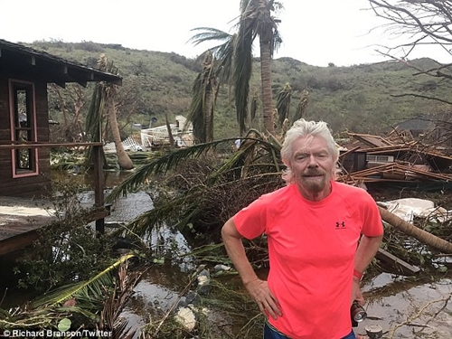 Hình ảnh tan hoang trên hòn đảo Necker của tỷ phú Richard Branson.