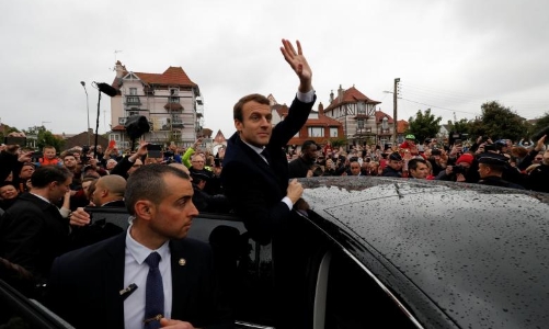 Chân dung tân Tổng thống “phá vỡ mọi khuôn mẫu” của nước Pháp