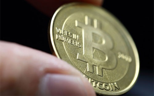Trong vòng 30 ngày trở lại đây, giá Bitcoin đã tăng hơn 33% - Ảnh: AP.<br>