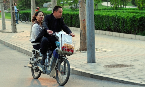 Xe đạp điện giá ''bèo'' Trung Quốc gây lo ngại ở châu Âu