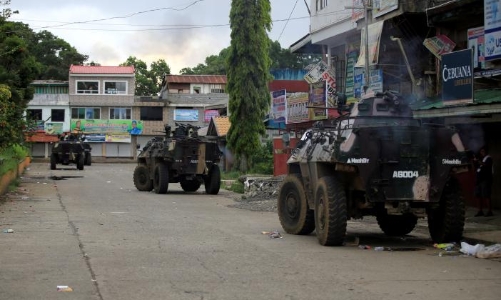 Philippines gặp kháng cự mạnh từ phiến quân thân IS