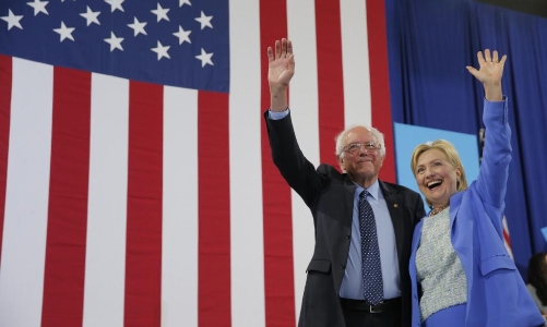 Bầu cử Mỹ: Bernie Sanders “về phe” Hillary Clinton