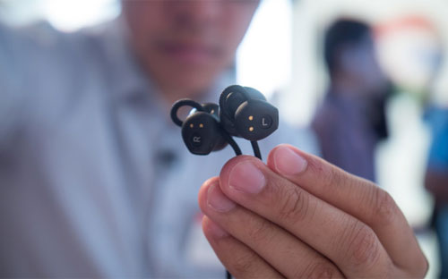 Đôi tai nghe Pixel Buds của Google.<br>