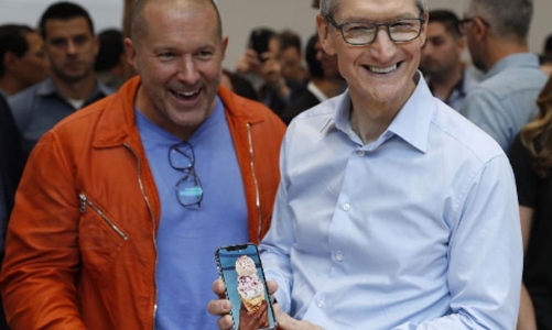 Cận cảnh lễ ra mắt sản phẩm được chờ đợi nhất nhiều năm của Apple