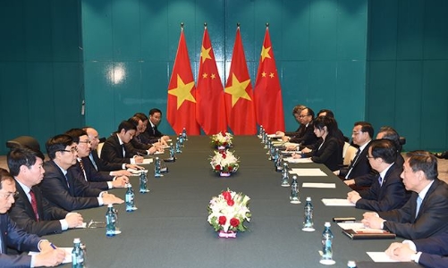 Hai thủ tướng Việt - Trung gặp gỡ tại Mông Cổ