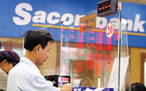 Theo số liệu mà Moody’s đưa ra, tổng lượng tài sản xấu của Sacombank vào thời điểm cuối năm 2016 vào khoảng 90 nghìn tỷ đồng, tương đương 27% tổng tài sản. <br>