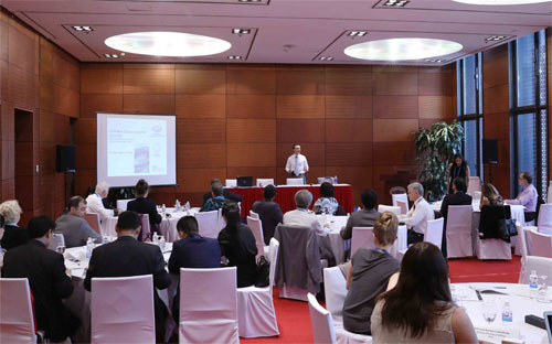 Các hội nghị lần này có ý nghĩa đánh dấu nửa chặng đường của Năm APEC Việt Nam 2017 và có vai trò then chốt trong việc triển khai các sáng kiến cụ thể hóa các ưu tiên của Năm APEC 2017 - Ảnh: APEC2017.<br>