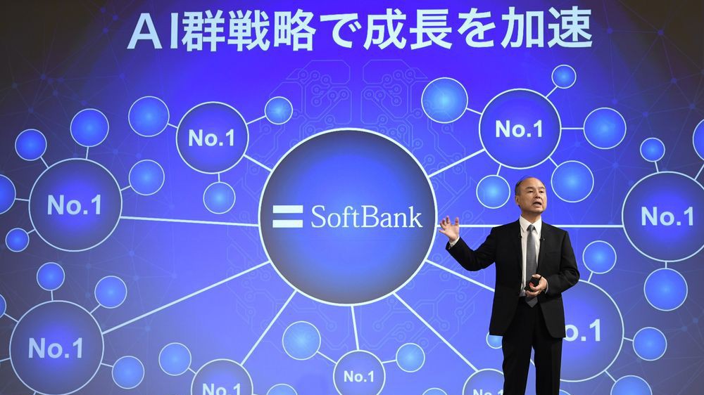 Masayoshi Son phát biểu sau khi công bố lợi nhuận quý 1 vào ngày 9/5 - Ảnh: Bloomberg. 