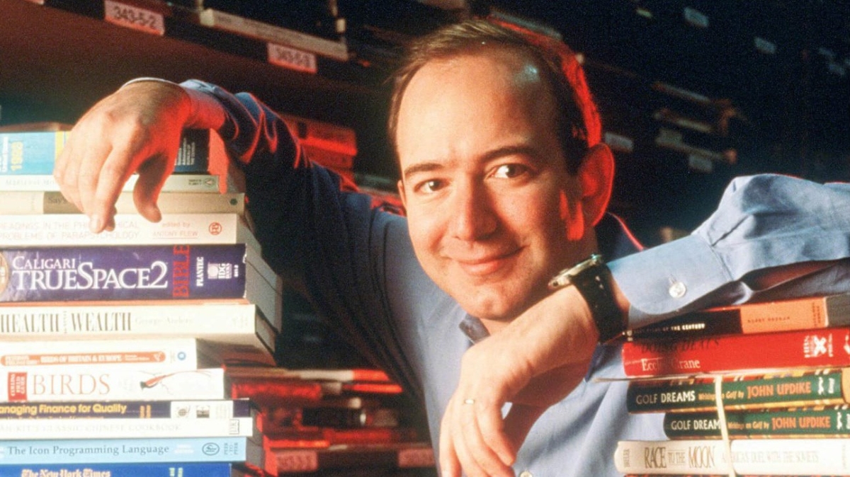 Jeff Bezos, người sáng lập, CEO của Amazon - Ảnh: Getty Images.