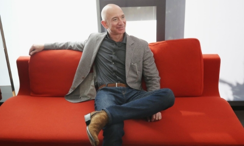 Jeff Bezos bán gần 3 tỷ USD cổ phiếu Amazon