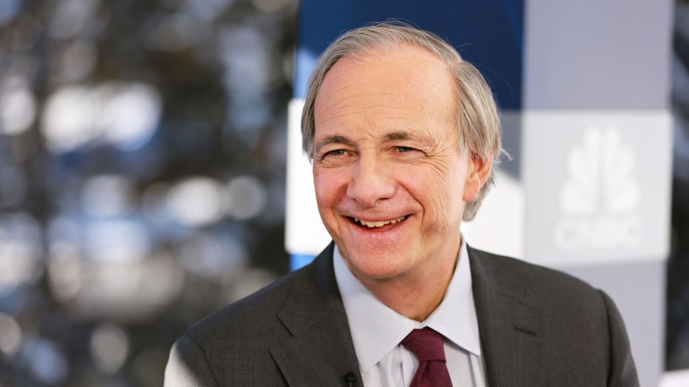 Ray Dalio, người sáng lập hãng đầu tư Bridgewater Associates - Ảnh: CNBC.