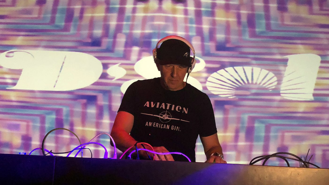 David Solomon biểu diễn tại câu lạc bộ đêm Schimanski, Brooklyn, New York, vào tháng 10/2018 - Ảnh: Reuters.