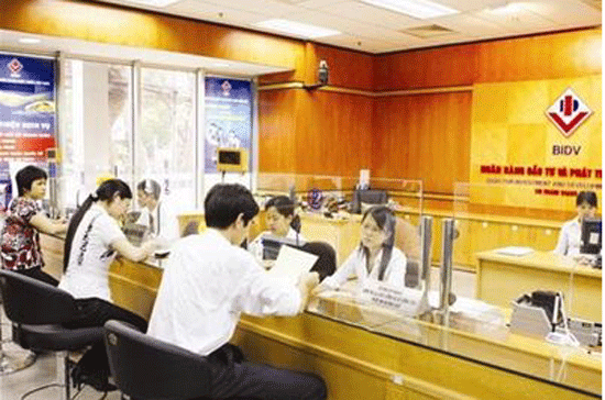 Tại BIDV, hướng đi này triển khai muộn hơn (bắt đầu từ 2008) nhưng được đầu tư mạnh để nhanh chóng tạo sức cạnh tranh.