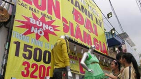 TS. Lê Đăng Doanh: “Kích cầu phải đi kèm cải cách”