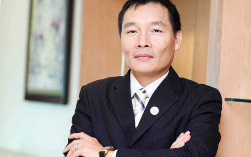 IVB được xem là mô hình ngân hàng liên doanh với nước ngoài thành công 
nhất từ trước tới nay tại Việt Nam với tỷ lệ nợ xấu luôn ở mức thấp và 
được Ngân hàng Nhà nước Việt Nam xếp vào nhóm ngân hàng có độ an toàn 
cao và quản trị rủi ro hiệu quả.