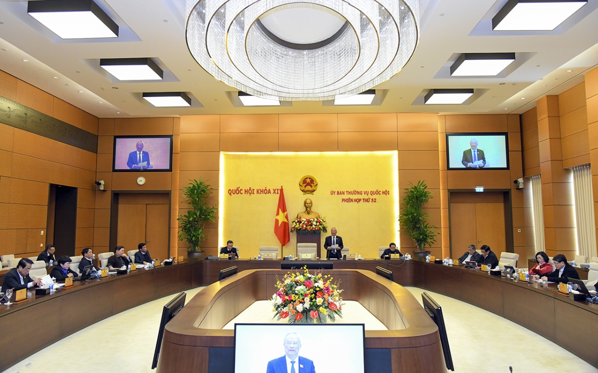 Phó Chủ tịch Quốc hội Uông Chu Lưu phát biểu bế mạc phiên họp - Ảnh: Quochoi.vn