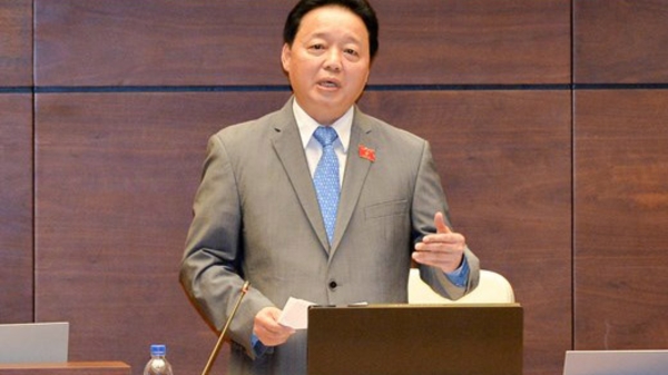 Bộ trưởng Trần Hồng Hà: “Biển miền Trung đã an toàn”