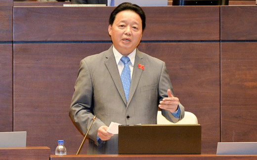 Bộ trưởng Trần Hồng Hà tự nhận xét lần đầu trả lời chất vấn chưa được thành công lắm.