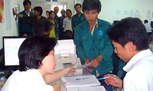 Mức lương tối thiểu hay mức sống tối thiểu?