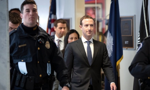Chi phí để bảo vệ Tim Cook, Mark Zuckerberg lớn cỡ nào?