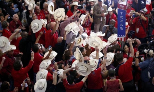 Đảng Cộng hòa nhộn nhịp sau đề cử Donald Trump