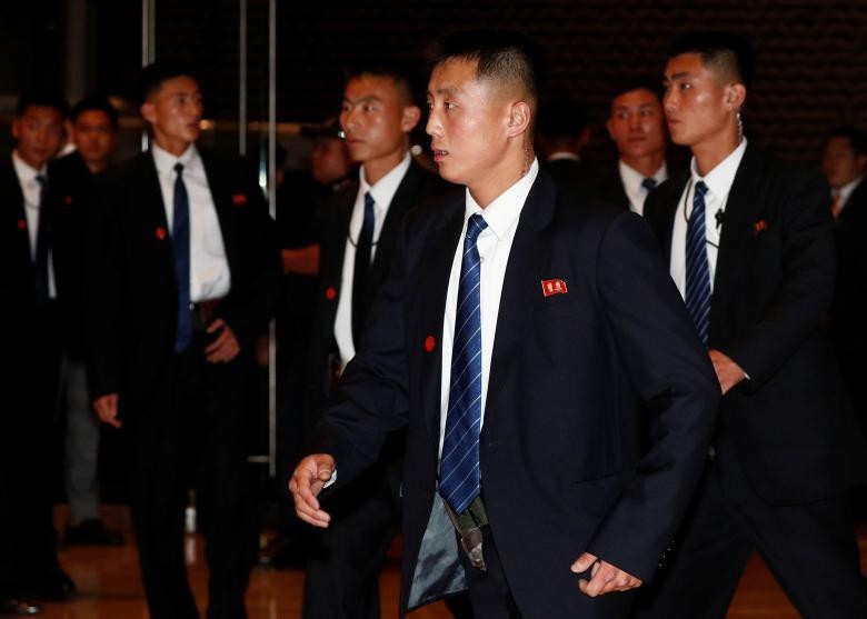 Chùm ảnh ông Kim Jong Un đi dạo đêm ở Singapore - Ảnh 13.