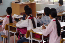 Giảm nghèo và câu hỏi từ các con số