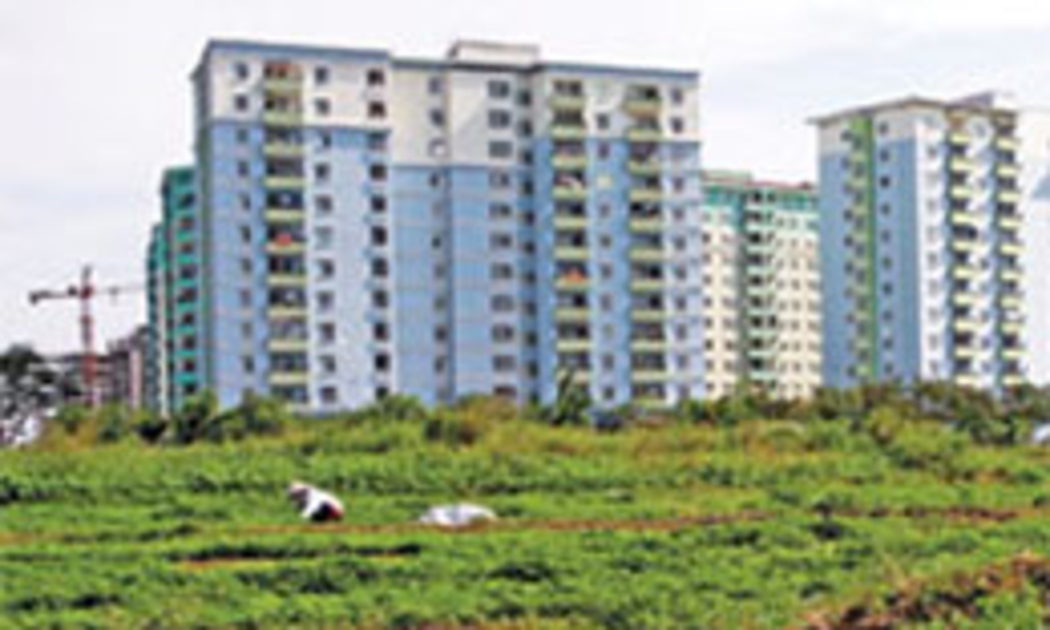  Một khu đô thị mới ở Từ Liêm, Hà Nội. Đất đai nhiều khu vực ở Hà Nội đang lên cơn sốt sau các thông tin về quy hoạch.