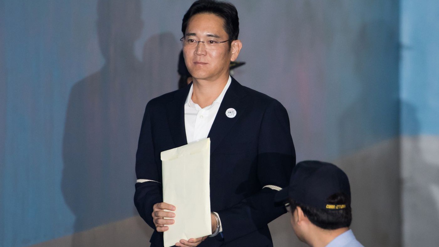 Jay Y. Lee tại toà án ngày 12/10 - Ảnh: Bloomberg.