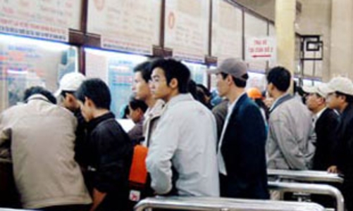 Tàu xe sau Tết không quá “căng”