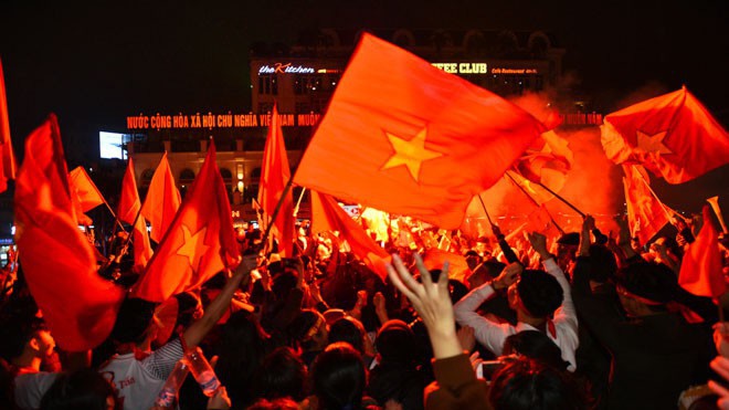 Hành trình của đội tuyển bóng đá Việt Nam một năm qua đã mang đến nhiều cảm xúc khó quên cho người hâm mộ - Ảnh: Dân Việt.