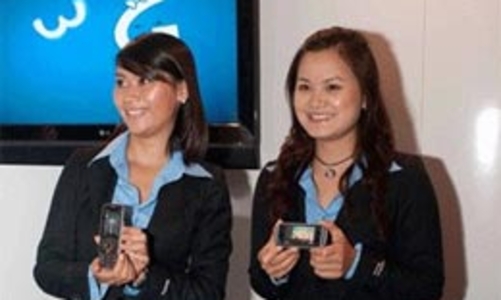 Mạng di động chạy đua cuối năm