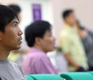 Trong phiên hôm nay, thông tin được nhiều nhà đầu tư chú ý là con số 1,8% dự kiến của mức tăng của chỉ số giá tiêu dùng (CPI) trong tháng 8 - Ảnh: Việt Tuấn.