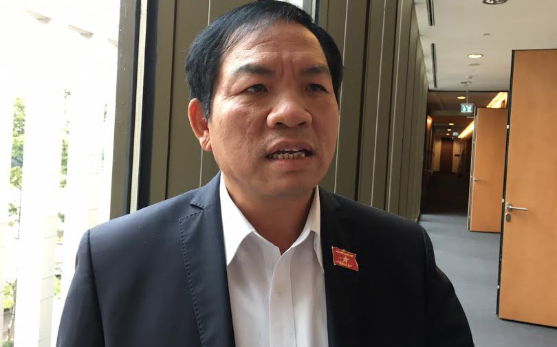 Phó chủ nhiệm Ủy ban Khoa học - Công nghệ và Môi trường của Quốc hội, ông Lê Hồng Tịnh.<br>