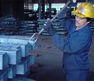 Nếu không có lối thoát thì việc doanh nghiệp phải ngừng sản xuất và nguy cơ phá sản là khó tránh khỏi.