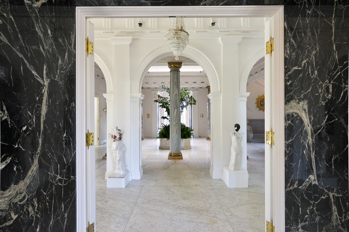 Cung điện Versailles thu nhỏ giữa lòng nước Mỹ - Ảnh 17.