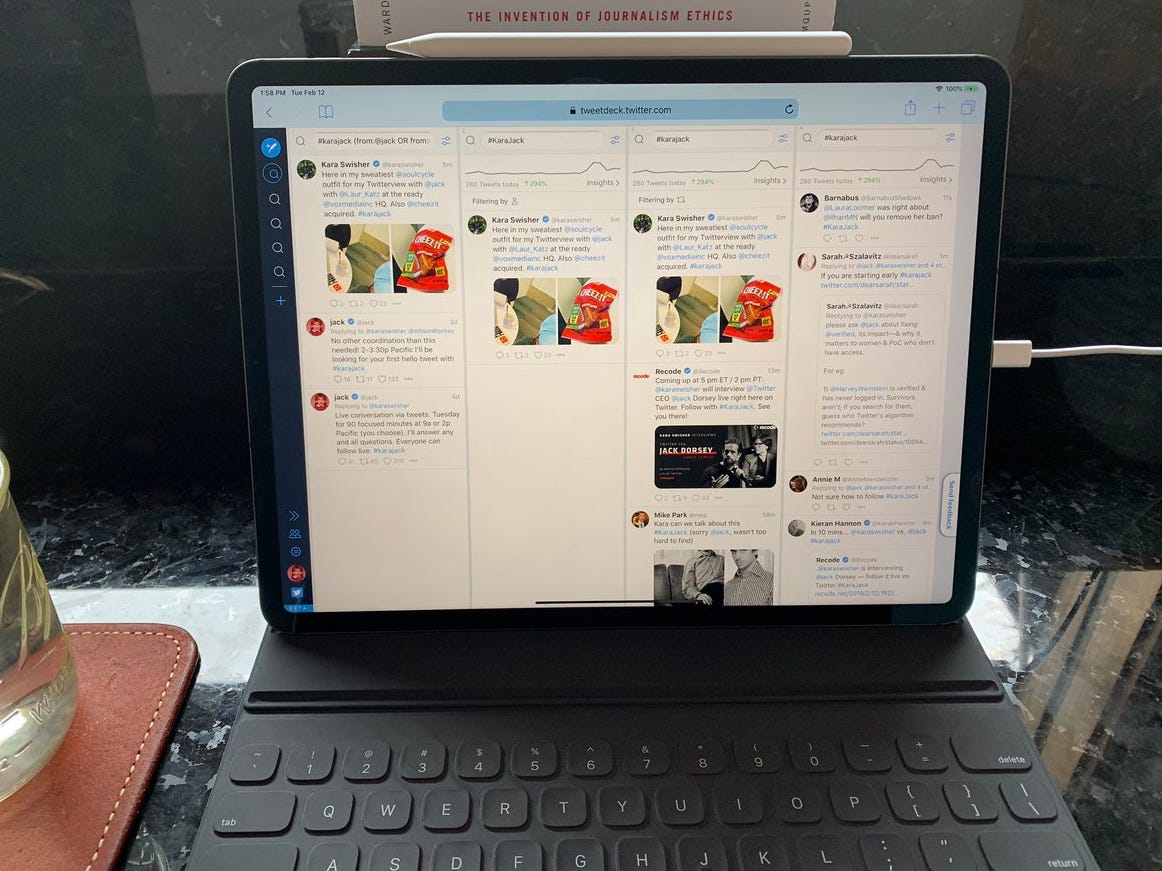 Trước đại dịch Covid-19, Dorsey cho biết &ocirc;ng thường l&agrave;m việc ở nh&agrave; v&agrave;o mỗi thứ Ba h&agrave;ng tuần v&agrave; thường ngồi trong bếp để l&agrave;m việc - Ảnh: Twitter