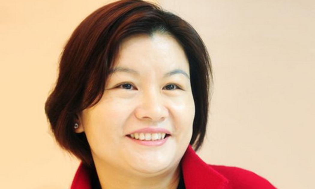 Bà Zhou Qunfei, một trong những người giàu nhất Trung Quốc - Ảnh: Economic Times