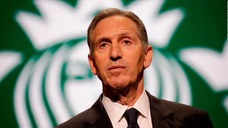 Howard Schultz - cựu CEO, cựu chủ tịch của Starbucks - Ảnh: AP.