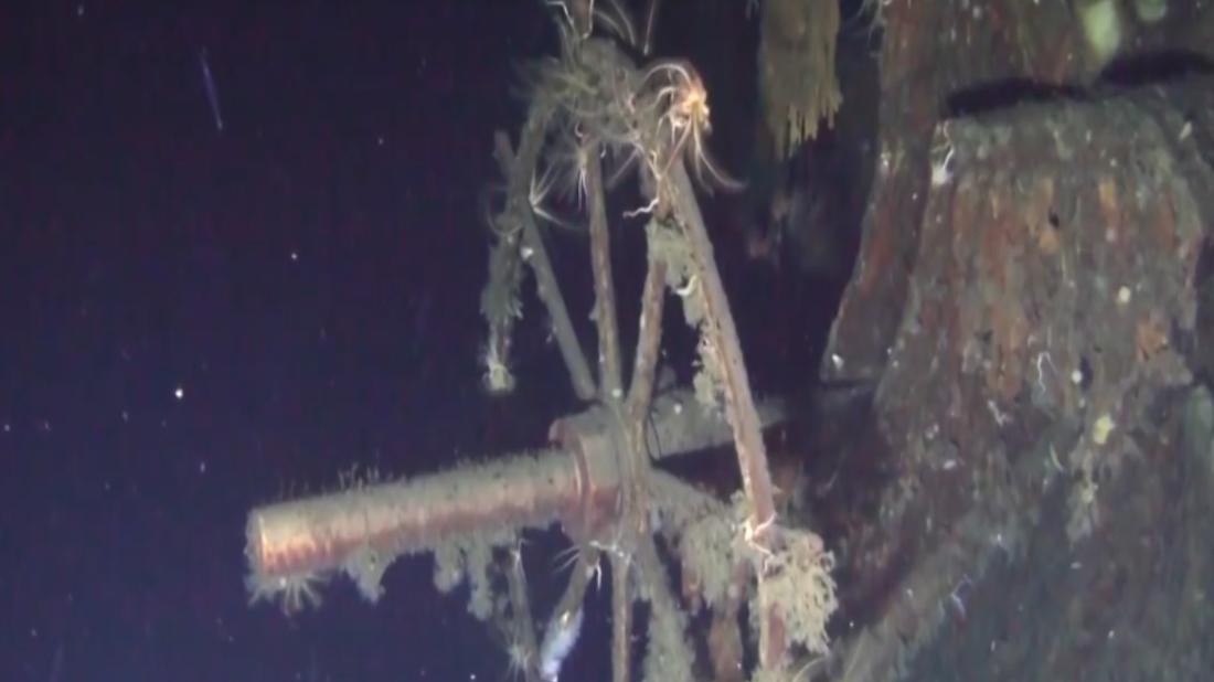 Hình ảnh con tàu bị đắm Dmitri Donskoii được Shinil Group cung cấp.