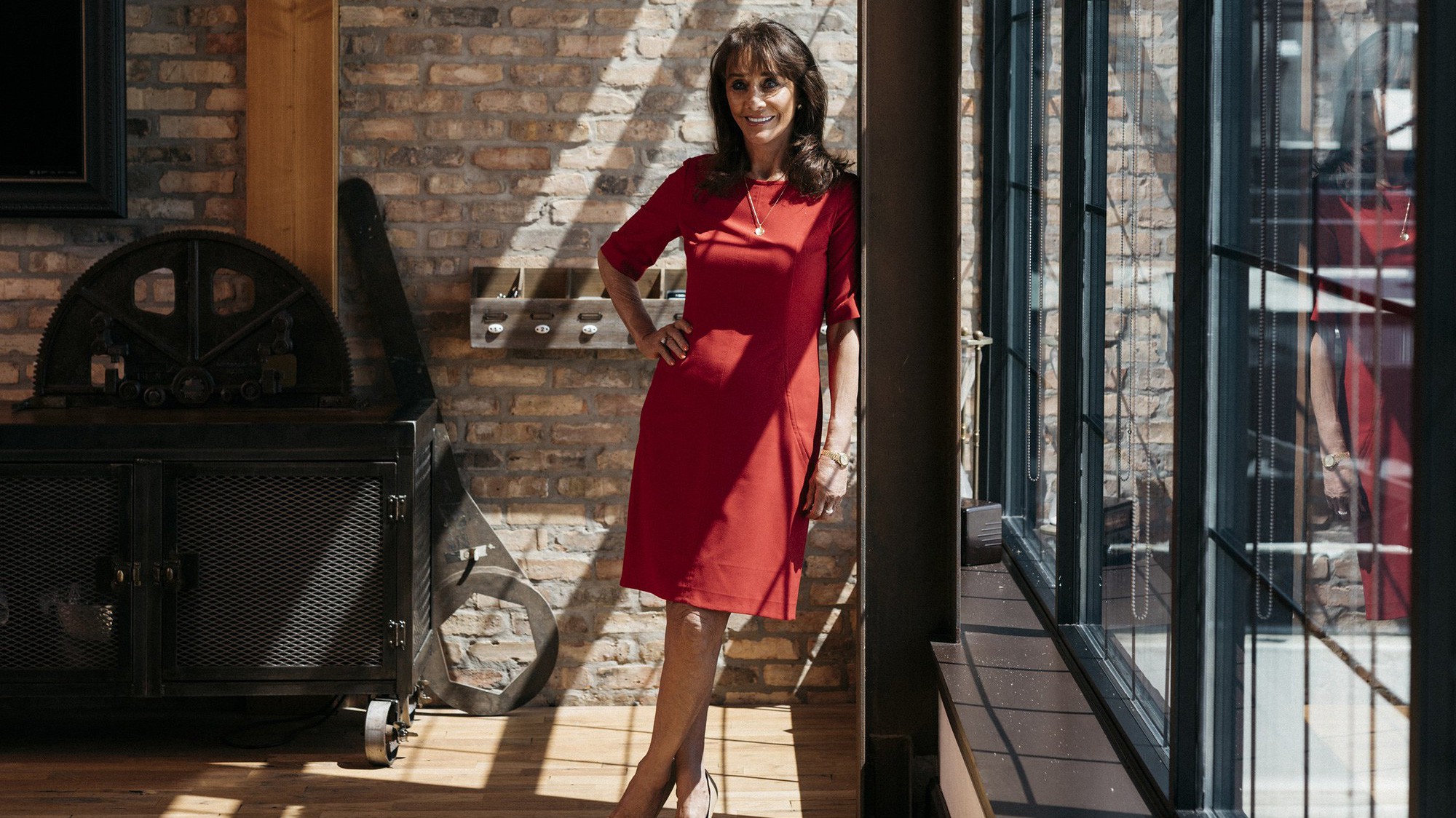Bà Diane Hendricks.