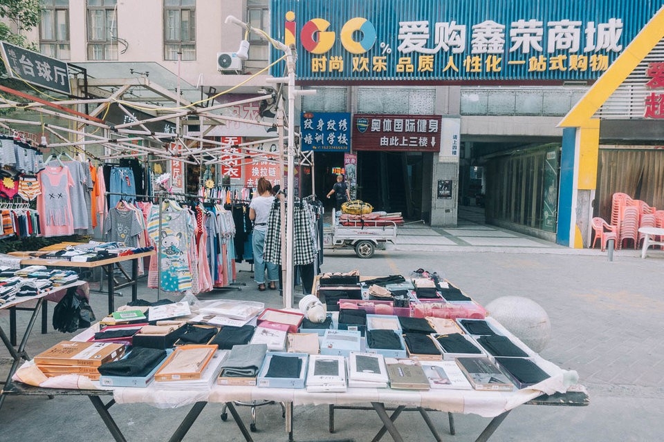 Bên trong thành phố iPhone sản xuất 500.000 chiếc/ ngày ở Trung Quốc - Ảnh 14.