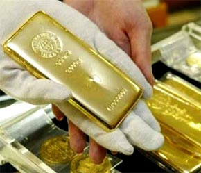 Hiện nay giá vàng trong nước vẫn thấp hơn so với giá vàng thế giới từ 30-40 nghìn đồng.