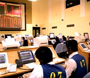 Đây sẽ là những quy định cụ thể đầu tiên về điều kiện, hồ sơ, thủ tục cấp chứng chỉ hành nghề chứng khoán cho các cá nhân hành nghề chứng khoán trên lãnh thổ Việt Nam.