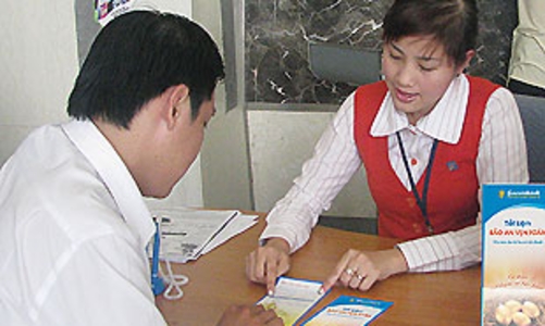 Sacombank triển khai sản phẩm tiết kiệm được bảo hiểm