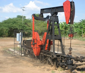 Một cơ sở sản xuất dầu ở Venezuela.